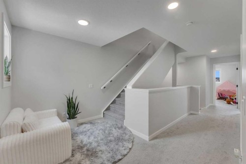 34 Belvedere Green Se, Calgary, AB 