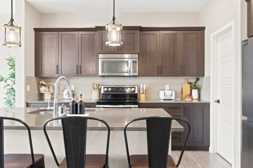 91 Emberside Garden, Cochrane, AB 