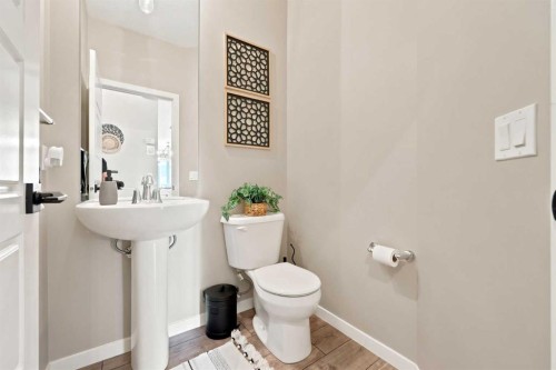 91 Emberside Garden, Cochrane, AB 
