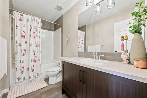 91 Emberside Garden, Cochrane, AB 