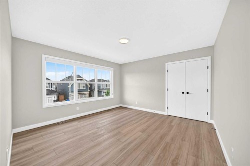 120 Magnolia Manor Se, Calgary, AB 