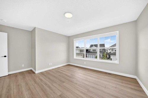 120 Magnolia Manor Se, Calgary, AB 
