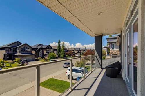 119 Springbluff Boulevard Sw, Calgary, AB 