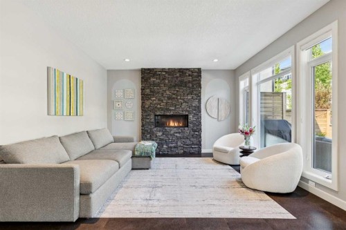 119 Springbluff Boulevard Sw, Calgary, AB 