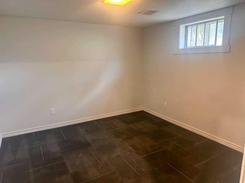 5009 51 Avenue, Taber, AB 