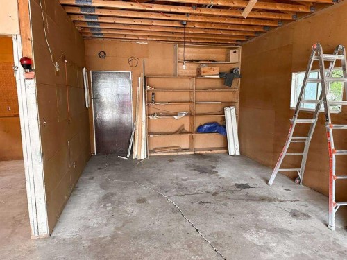 5009 51 Avenue, Taber, AB 