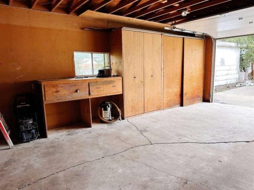 5009 51 Avenue, Taber, AB 