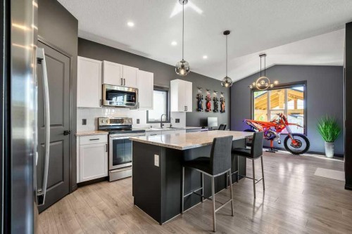 627 Hamptons Place Se, High River, AB 