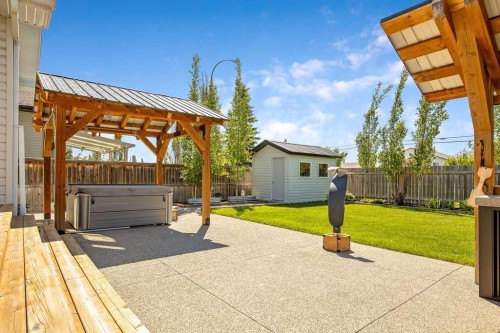 627 Hamptons Place Se, High River, AB 