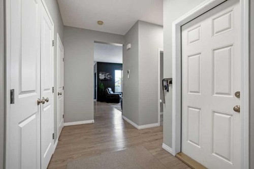 627 Hamptons Place Se, High River, AB 