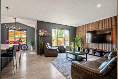 627 Hamptons Place Se, High River, AB 
