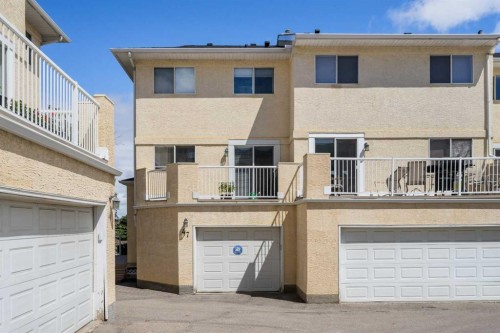 47 Millrose Place Sw, Calgary, AB 