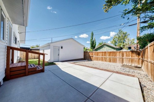 9439 Academy Drive Se, Calgary, AB 