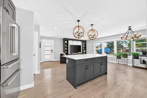 9439 Academy Drive Se, Calgary, AB 