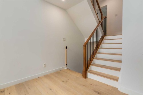 256 Point Mckay Terrace Nw, Calgary, AB 