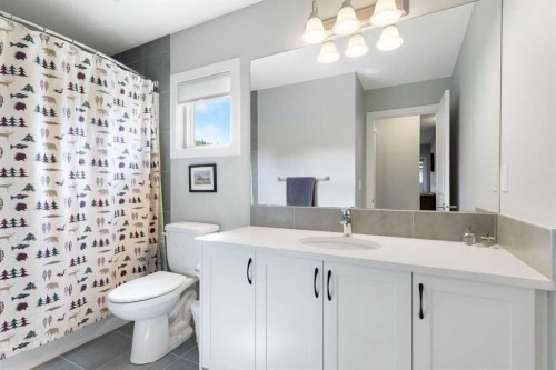 264 Riviera Way, Cochrane, AB 