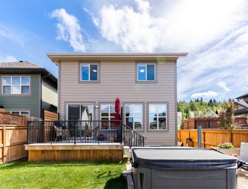 264 Riviera Way, Cochrane, AB 