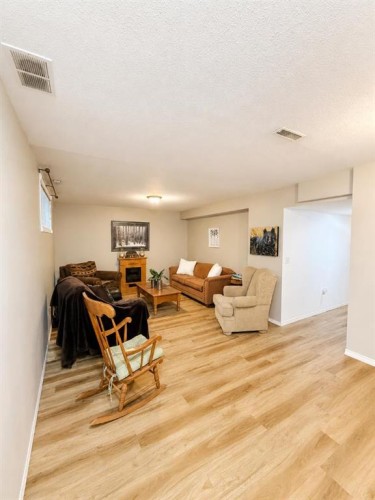 5109 42 Street, Olds, AB 