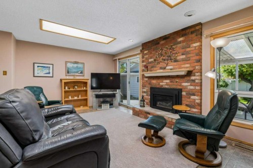 12224 Lake Waterton Way Se, Calgary, AB 