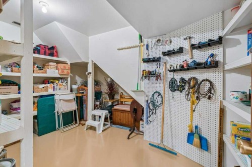12224 Lake Waterton Way Se, Calgary, AB 