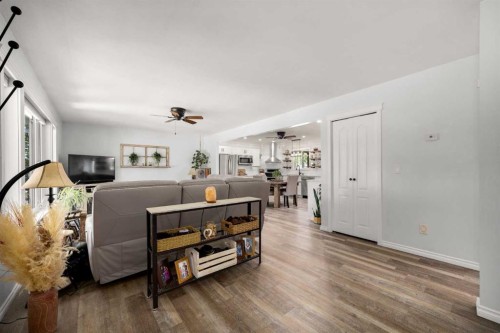 4506 Shannon Drive, Olds, AB 