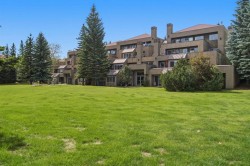 10-215 Village Terrace SW Calgary, AB T3H 2L4