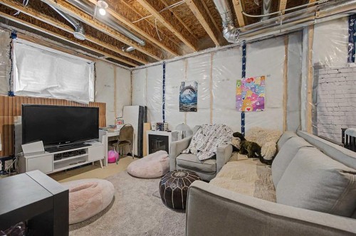 104 Ellen Road, Crossfield, AB 