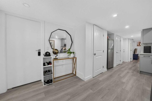 289 Magnolia Way Se, Calgary, AB 