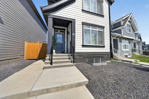 289 Magnolia Way Se, Calgary, AB 