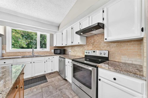 11335 Braeside Drive Sw, Calgary, AB 