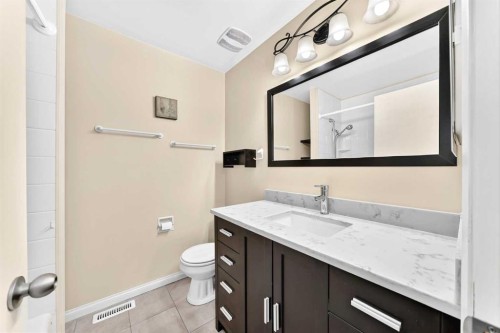 11335 Braeside Drive Sw, Calgary, AB 