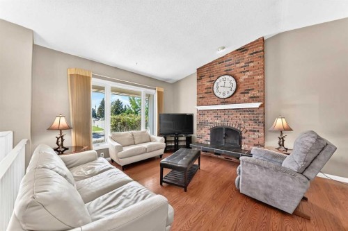 11335 Braeside Drive Sw, Calgary, AB 