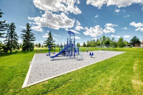 11335 Braeside Drive Sw, Calgary, AB 