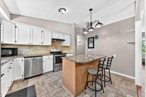 11335 Braeside Drive Sw, Calgary, AB 