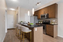 311-402 Marquis Lane SE Calgary, AB T3M 2G7