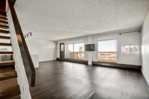 2911-221 6 Avenue Se, Calgary, AB - Indoor