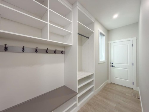 132 Belvedere Drive Se, Calgary, AB 