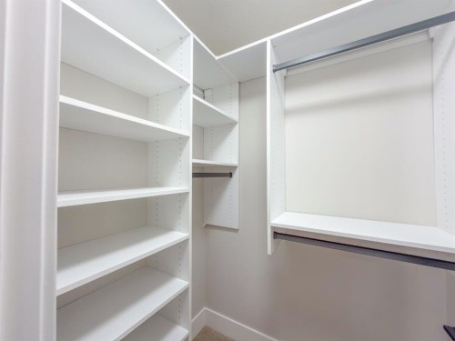 132 Belvedere Drive Se, Calgary, AB 