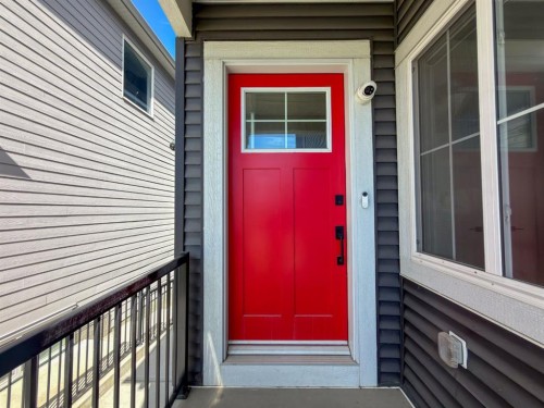 132 Belvedere Drive Se, Calgary, AB 