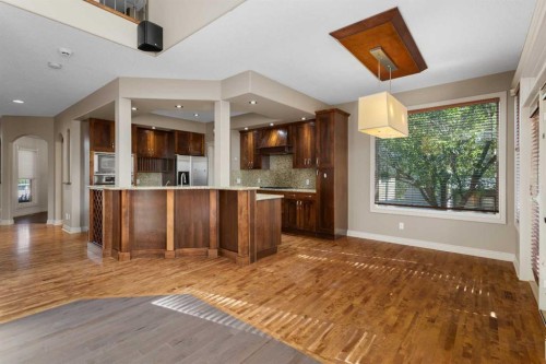 75 Discovery Ridge Mount Sw, Calgary, AB 