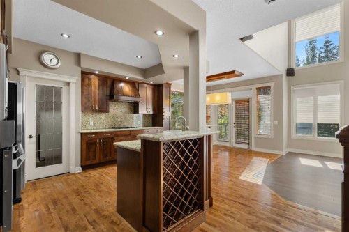 75 Discovery Ridge Mount Sw, Calgary, AB 