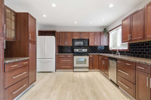 8616 Elbow Drive Sw, Calgary, AB 