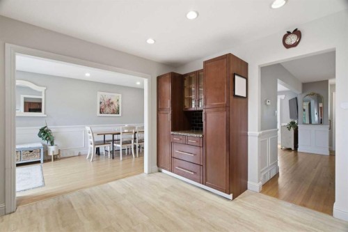 8616 Elbow Drive Sw, Calgary, AB 