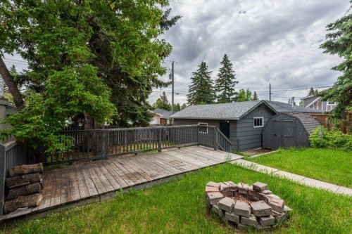 3136 46 Street Sw, Calgary, AB 
