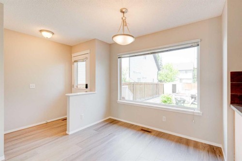 173 Copperfield Gardens Se, Calgary, AB 
