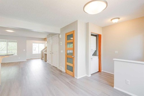 173 Copperfield Gardens Se, Calgary, AB 