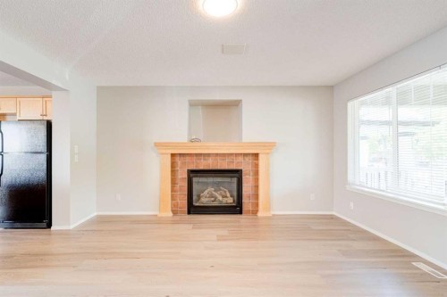 173 Copperfield Gardens Se, Calgary, AB 