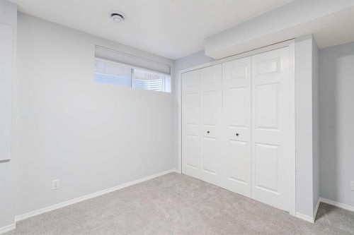 173 Copperfield Gardens Se, Calgary, AB 