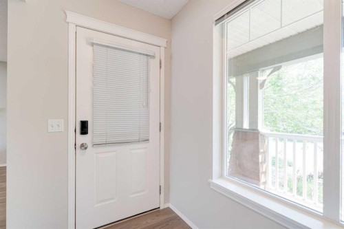 173 Copperfield Gardens Se, Calgary, AB 