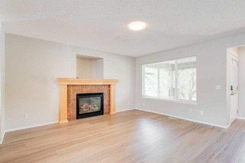 173 Copperfield Gardens Se, Calgary, AB 